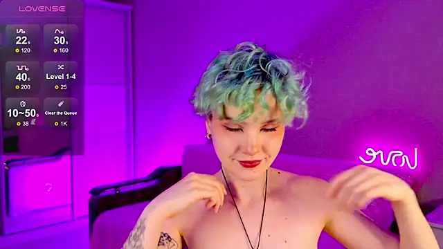 School Love online show from January 2025 04:11:01 PM