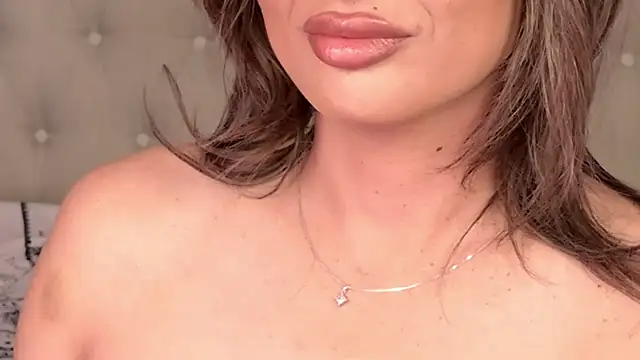 Snapshot of xprettysmilex chatting on January 2025 10:34:01 PM xprettysmilex online show from January 2025 10:34:01 PM