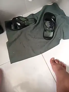 lobomisterioso13 online show from February 2026 07:52:02 PM