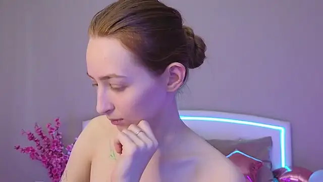 MichaDenver online show from November 2025 08:06:02 AM