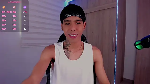 aldrinwhite online show from January 2025 02:08:02 PM