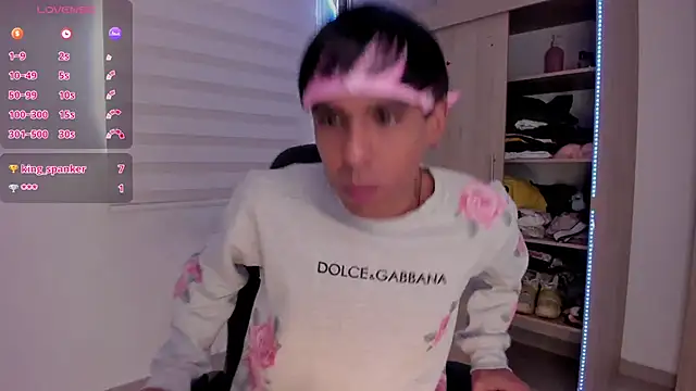 aldrinwhite online show from February 2025 06:21:01 PM