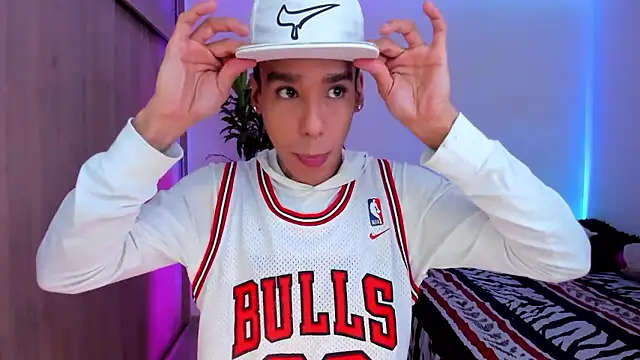 aldrinwhite online show from January 2026 05:26:02 PM