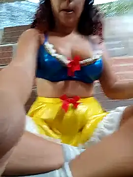 Mommy-Hot online show from September 2025 01:49:01 PM