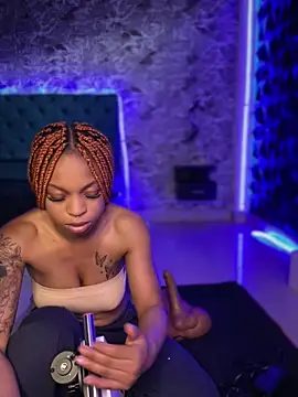 Melany Williams online show from December 2025 12:47:02 PM