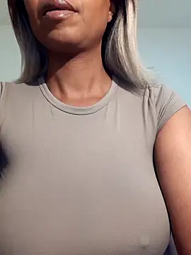 realsquirter online show from February 2026 09:39:01 AM