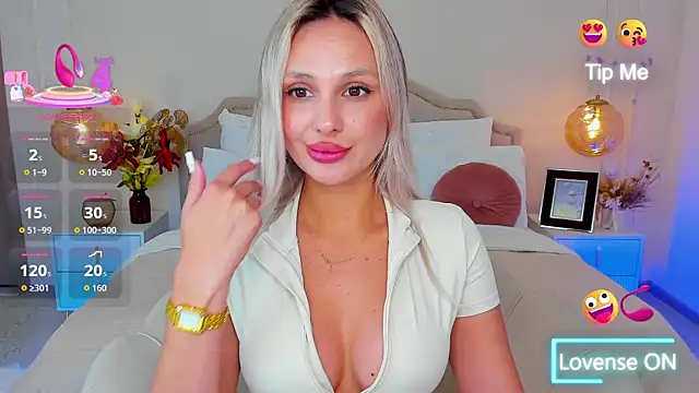 Snapshot of MissLoou chatting on June 2026 05:10:02 AM MissLoou online show from June 2026 05:10:02 AM