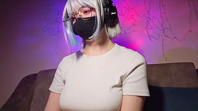 DanaWard online show from November 2025 09:11:01 PM