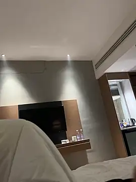 Snapshot of AHL756 chatting on October 2025 01:28:01 PM AHL756 online show from October 2025 01:28:01 PM