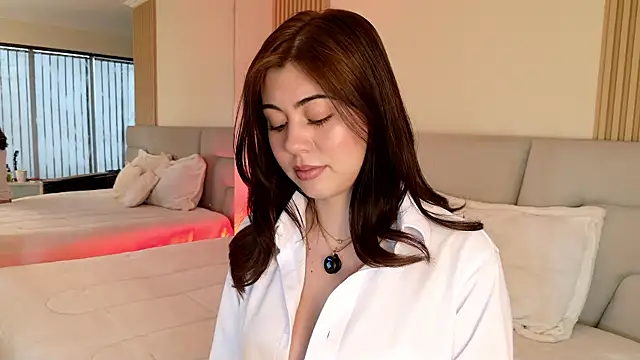 Snapshot of Zoe_Benson chatting on January 2026 12:10:02 PM Zoe Benson online show from January 2026 12:10:02 PM