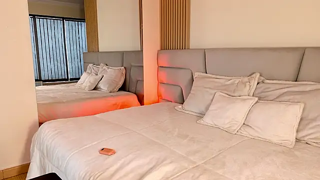 Snapshot of Zoe_Benson chatting on March 2026 12:31:02 PM Zoe Benson online show from March 2026 12:31:02 PM