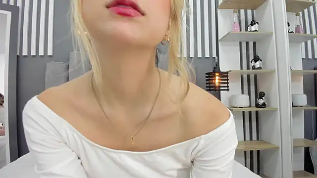 gabriela  gomez online show from February 2025 12:57:02 PM