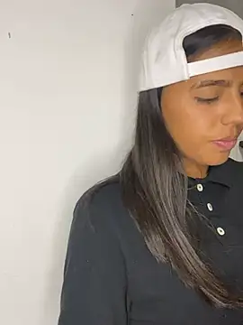 BarbieHotLaura online show from March 2025 09:26:02 PM