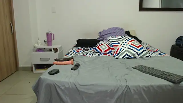 AnnieRoss69 online show from October 2025 11:16:02 PM