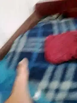 Snapshot of Leovmli chatting on October 2025 10:43:02 PM Leovmli online show from October 2025 10:43:02 PM