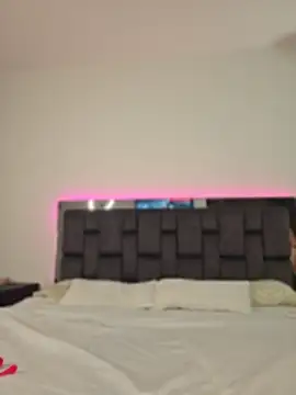 Sthef Castle online show from March 2026 12:20:01 PM