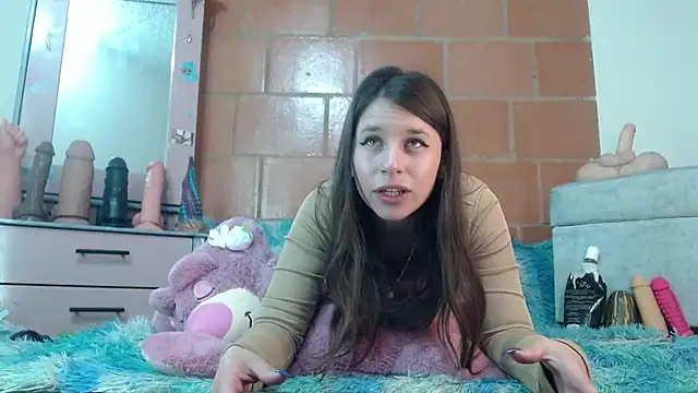 Snapshot of RubyEmerald chatting on February 2026 06:28:01 PM RubyEmerald online show from February 2026 06:28:01 PM