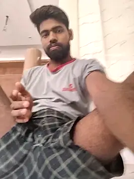 INDIANBOY7439 online show from April 2026 08:20:02 AM