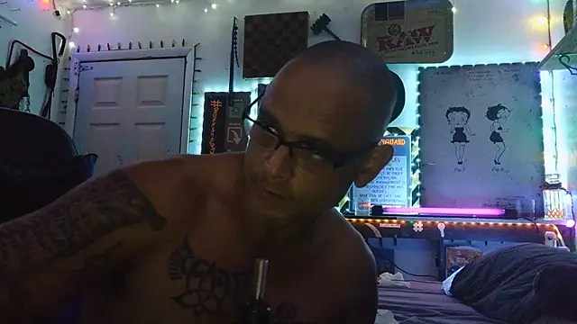 Snapshot of Buffshagswell chatting on June 2026 07:57:01 AM Buffshagswell online show from June 2026 07:57:01 AM