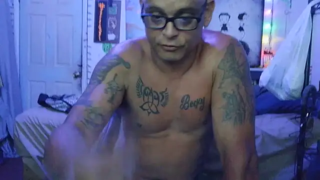 Snapshot of Buffshagswell chatting on July 2026 01:10:02 AM Buffshagswell online show from July 2026 01:10:02 AM