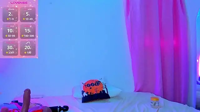 Natasha by online show from November 2025 02:28:01 PM