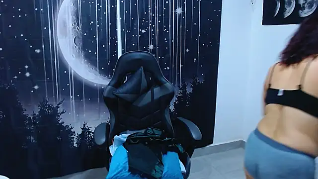 Hikaryfire online show from September 2025 01:38:02 AM