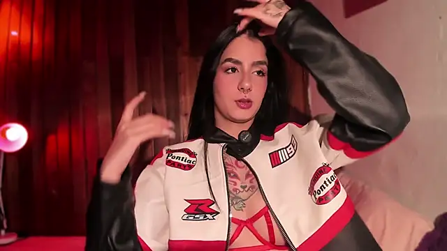 Alice woodville online show from November 2025 05:17:01 AM