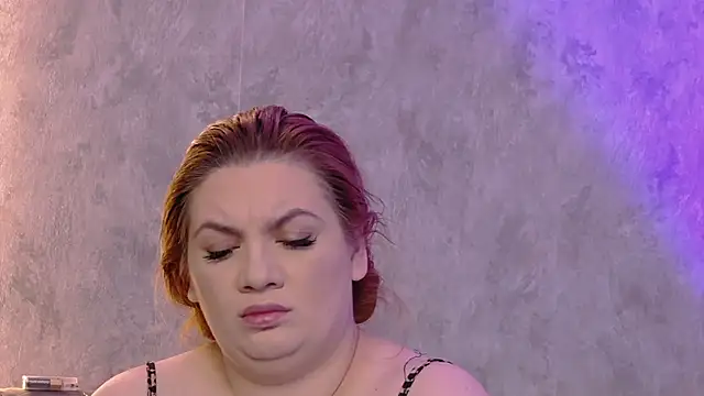 Snapshot of MelanieBrownn chatting on May 2026 04:41:01 AM MelanieBrownn online show from May 2026 04:41:01 AM
