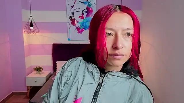 Scarlett  bell online show from April 2026 12:12:01 PM