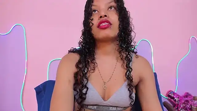 Snapshot of Mingie_Rouse chatting on June 2026 03:07:02 AM Mingie Rouse online show from June 2026 03:07:02 AM