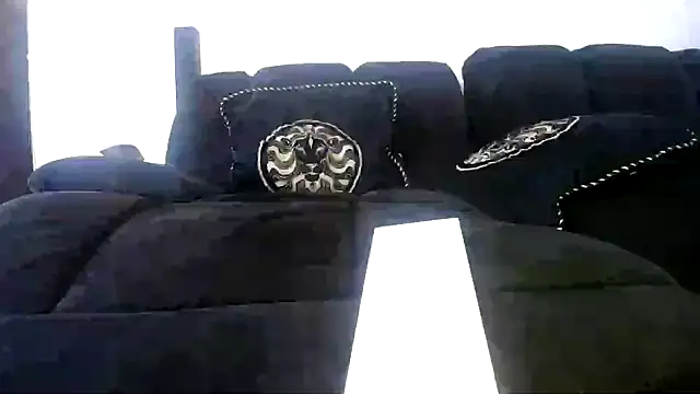 Snapshot of Niquitasparkles chatting on November 2025 07:19:01 AM Niquitasparkles online show from November 2025 07:19:01 AM