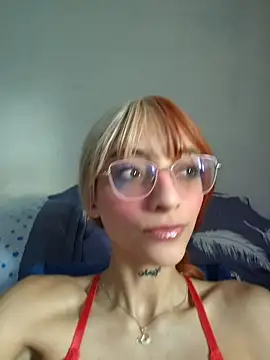 Snapshot of Dani_pegin chatting on May 2026 12:04:02 PM Dani pegin online show from May 2026 12:04:02 PM
