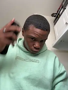 Snapshot of TransboyJay chatting on November 2025 06:01:02 PM TransboyJay online show from November 2025 06:01:02 PM