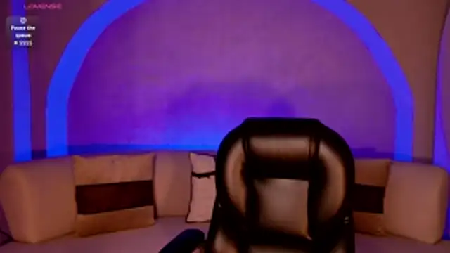 AmberFarrell online show from December 2025 08:50:02 PM