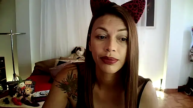 Hanna Charming online show from September 2025 04:56:01 PM