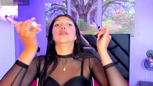 KimberlyVillaLobos online show from September 2025 11:32:02 AM