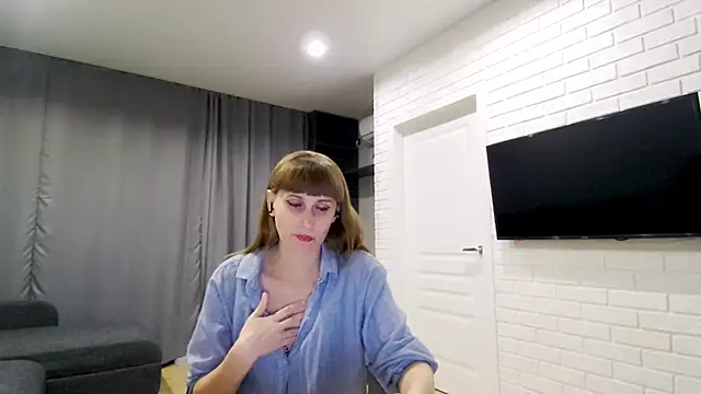 Daniella Lorente online show from October 2025 11:31:01 PM