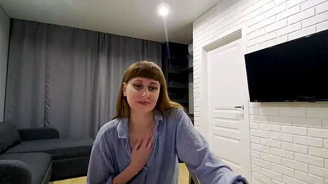 Daniella Lorente online show from May 2026 11:45:02 PM