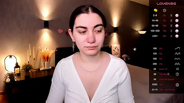 hannacheekss  online show from November 2025 01:59:01 AM