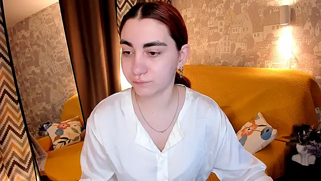 Snapshot of hannacheekss_ chatting on June 2026 06:52:02 AM hannacheekss online show from June 2026 06:52:02 AM