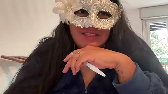 MashaCL online show from October 2025 07:42:01 AM