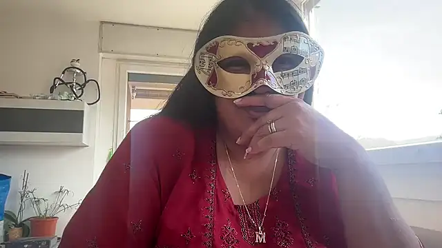 MashaCL online show from November 2025 10:15:02 AM