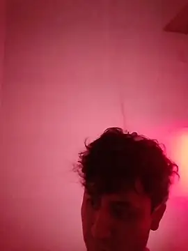 Snapshot of Hxnsovrgon chatting on October 2025 12:11:01 AM Hxnsovrgon online show from October 2025 12:11:01 AM