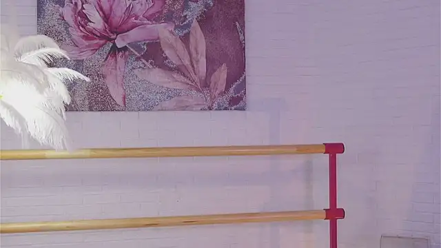 lylylovesyou online show from February 2025 12:46:02 PM