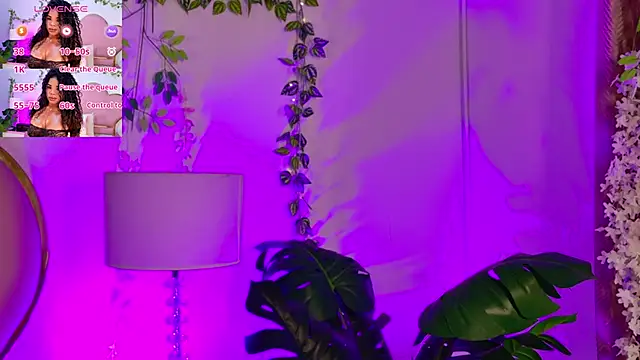 NahiaraReina online show from April 2026 01:55:02 PM