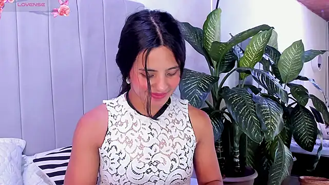 Mindy sweety online show from March 2025 04:35:02 PM