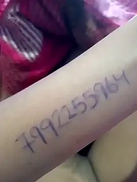 Snapshot of riteshika chatting on February 2025 07:18:02 AM riteshika online show from February 2025 07:18:02 AM