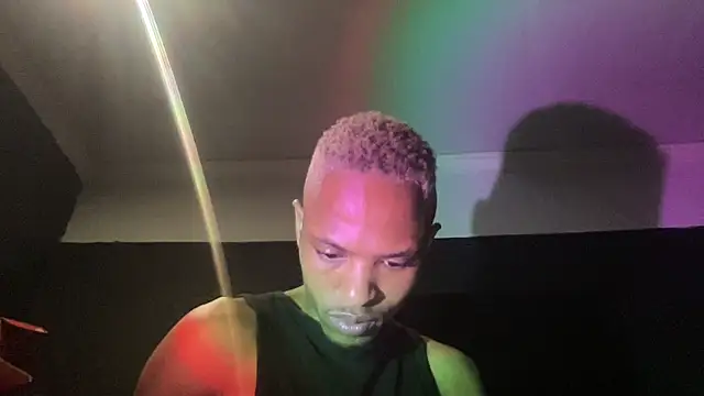 BlueIceCube online show from October 2025 04:30:02 PM