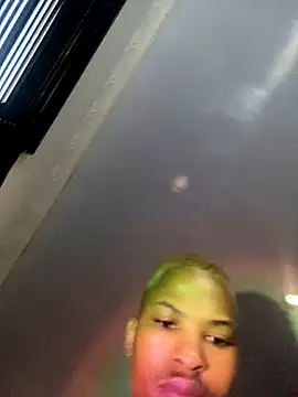 BlueIceCube online show from October 2025 05:07:02 AM