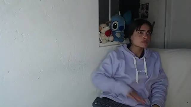 skinny sweet2411 online show from October 2025 10:49:02 PM